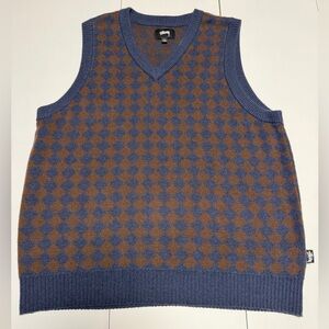 Preppy Stussy sweater vest